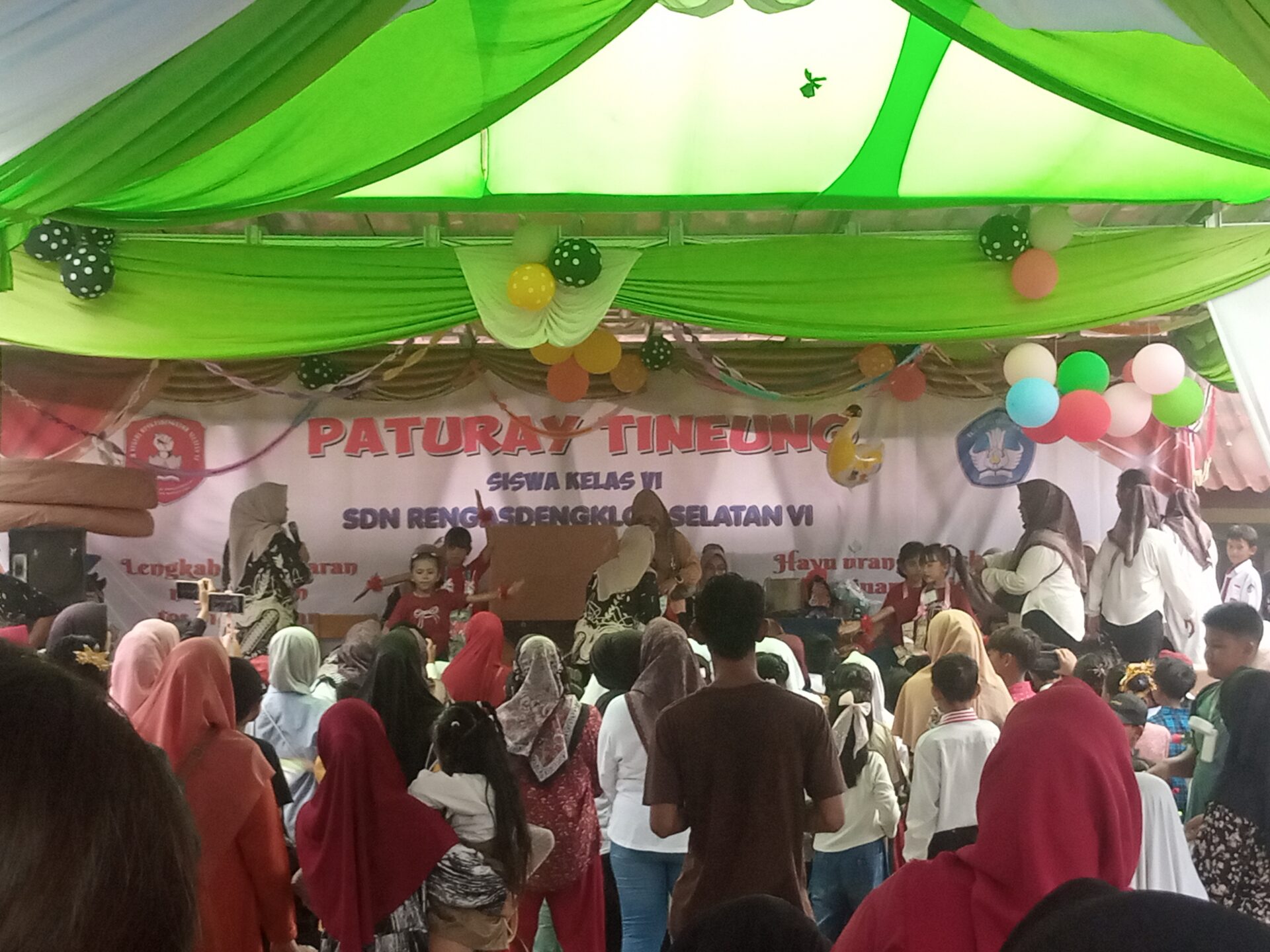Kenaikan Kelas Dan Perpisahan SDN Rengasdengklok Selatan VI Cermin Kerjasama Orangtua, Sukseskan Acara Dengan Antusias
