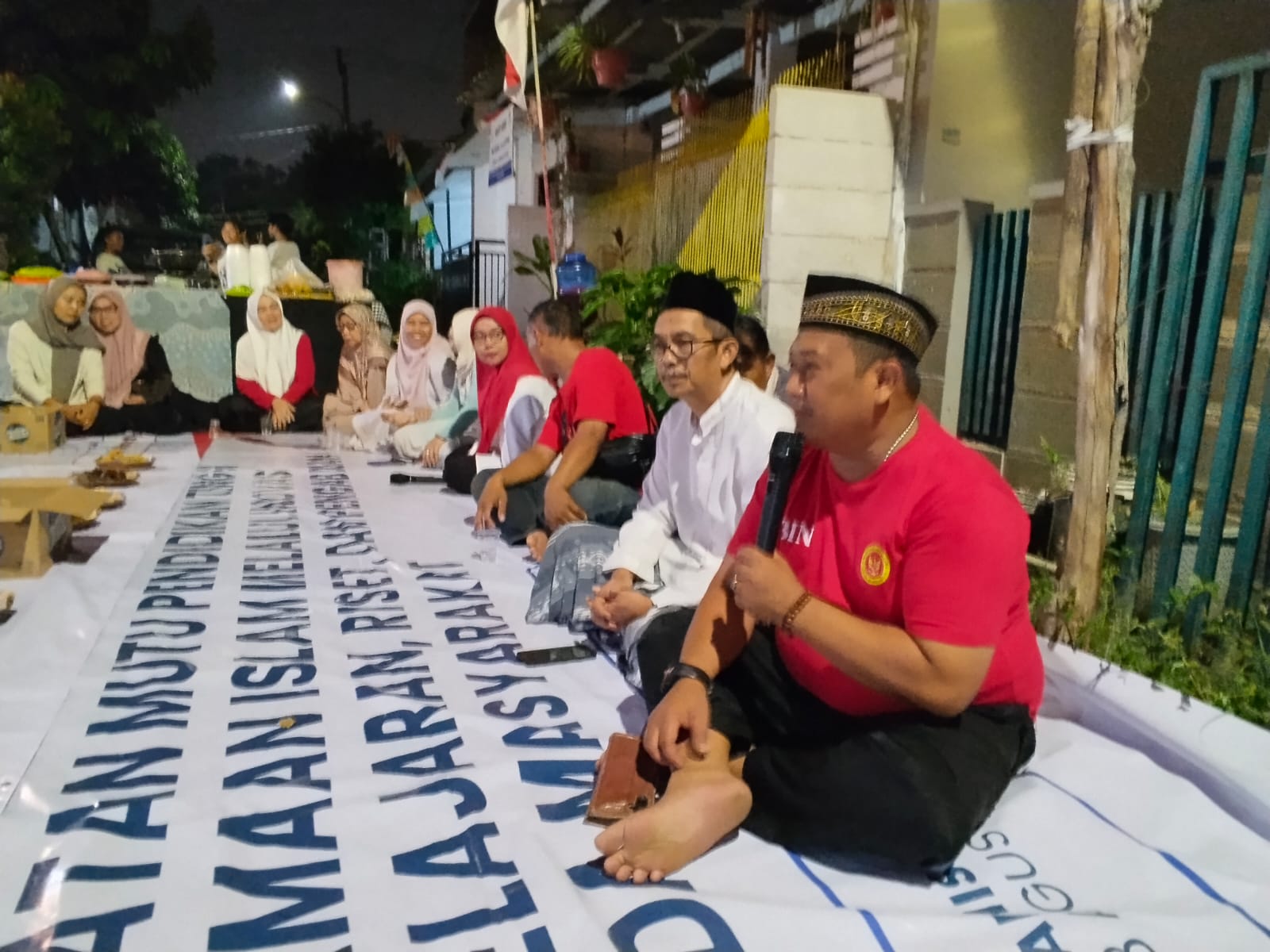 Tasyakuran Kemerdekaan RI ke-81 di RT 046, Warga Perkuat Kerukunan dan Gotong Royong