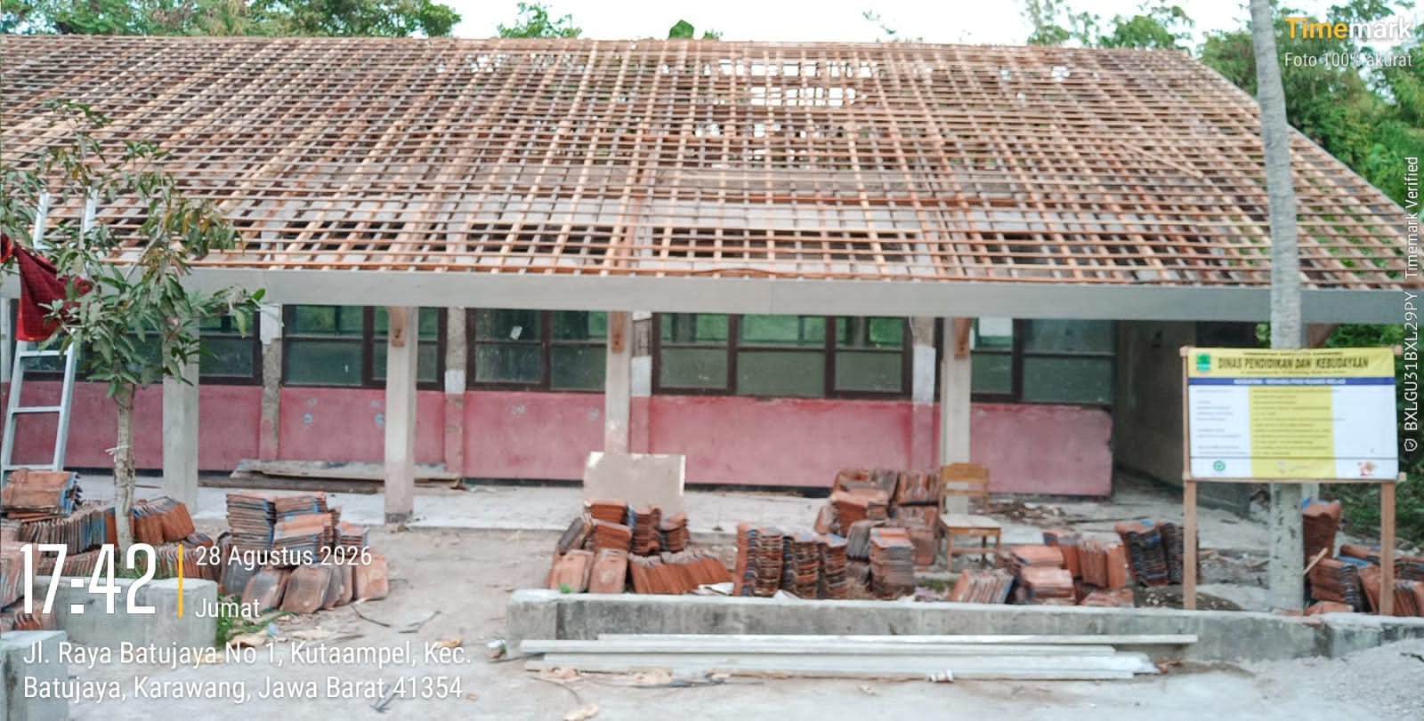 Ucapan Terimakasih Orang Tua Siswa Kepada Bupati Karawang Dinas Pendidikan Dan Kebudayaan Atas Terealisasi Pembangunan Rehab Ruang Kelas